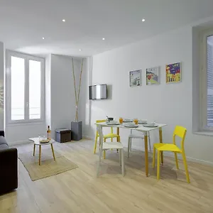 https://feeling-riviera-raspail.fr-provencehotel.com