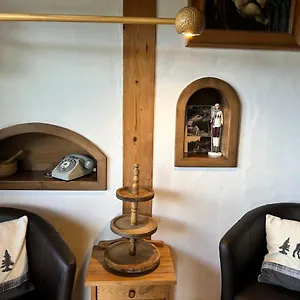 https://la-gamberge.hotels-rhonealpes.com